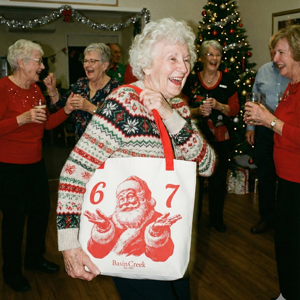 “6–7” Holiday Tote Bag